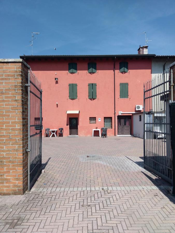 Residenza Il Giglio Panzió Mozzecane Kültér fotó