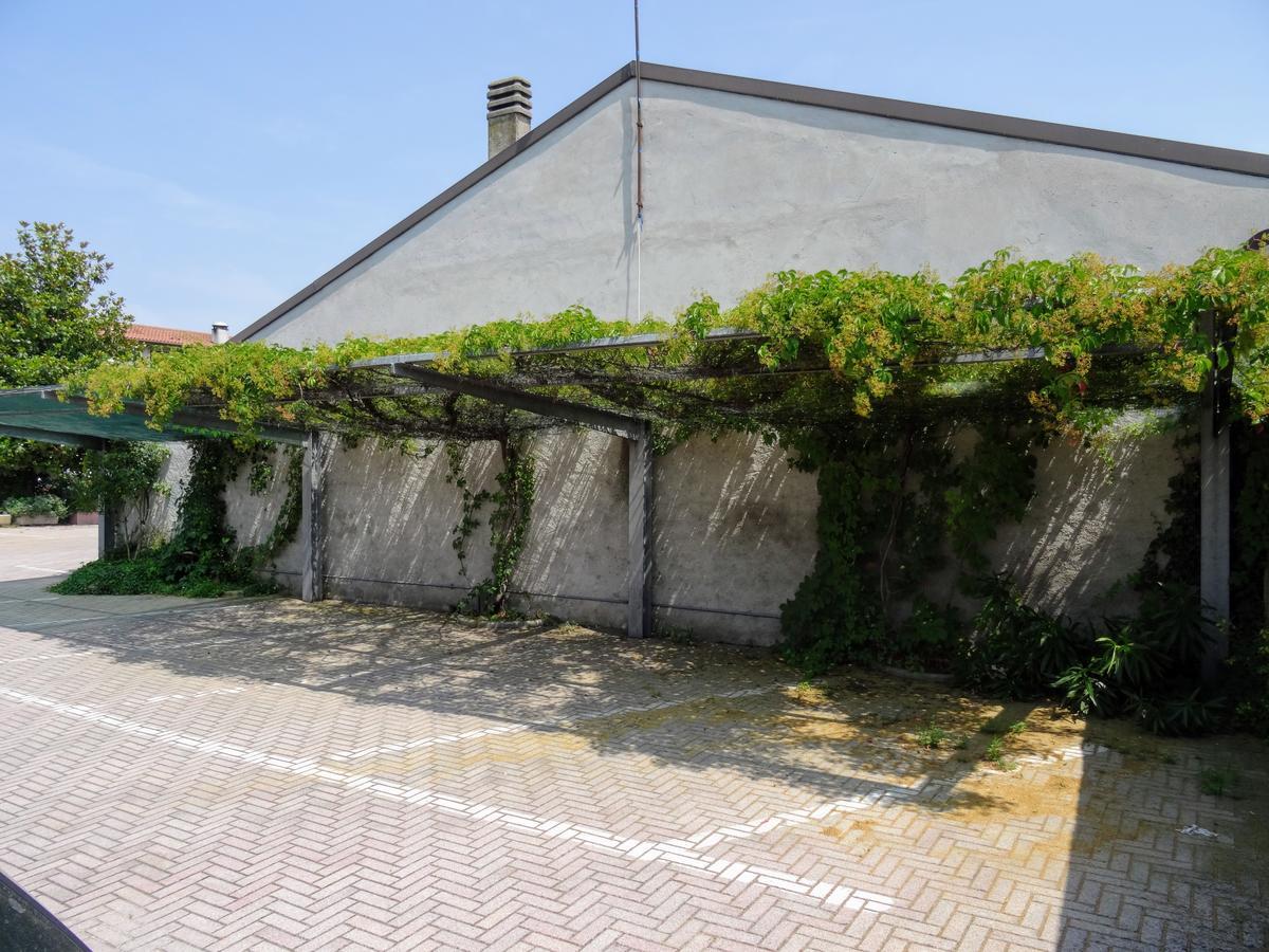 Residenza Il Giglio Panzió Mozzecane Kültér fotó